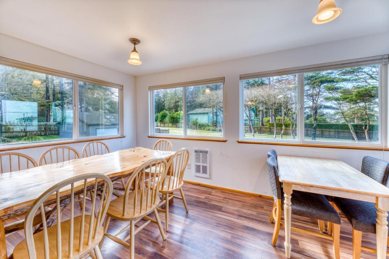 Hats House Coos Bay Extérieur photo