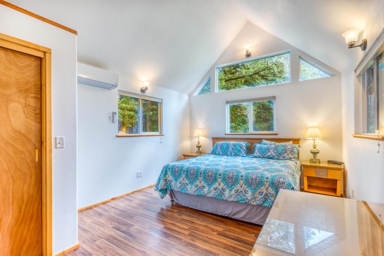 Hats House Coos Bay Extérieur photo